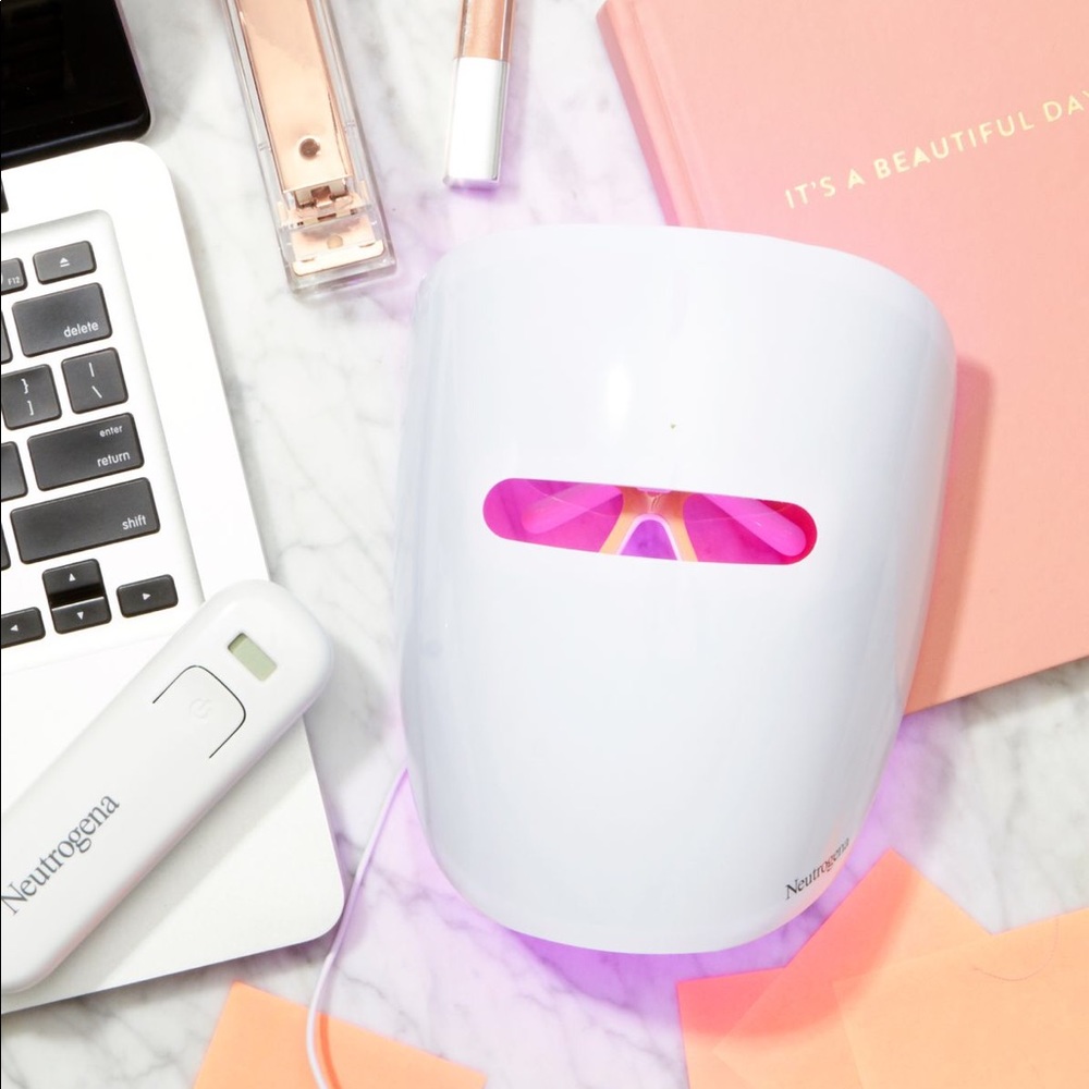 neutrogena face mask light therapy